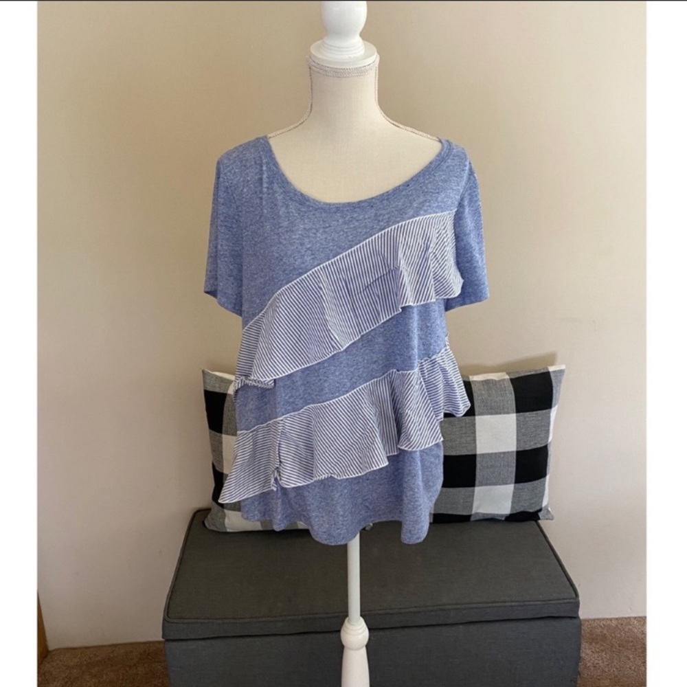 🔥3/$24🔥Lane Bryant Ruffle Front Tee Shirt Top 14/16